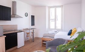 Le SAINT-ÉTIENNE studio moderne et lumineux